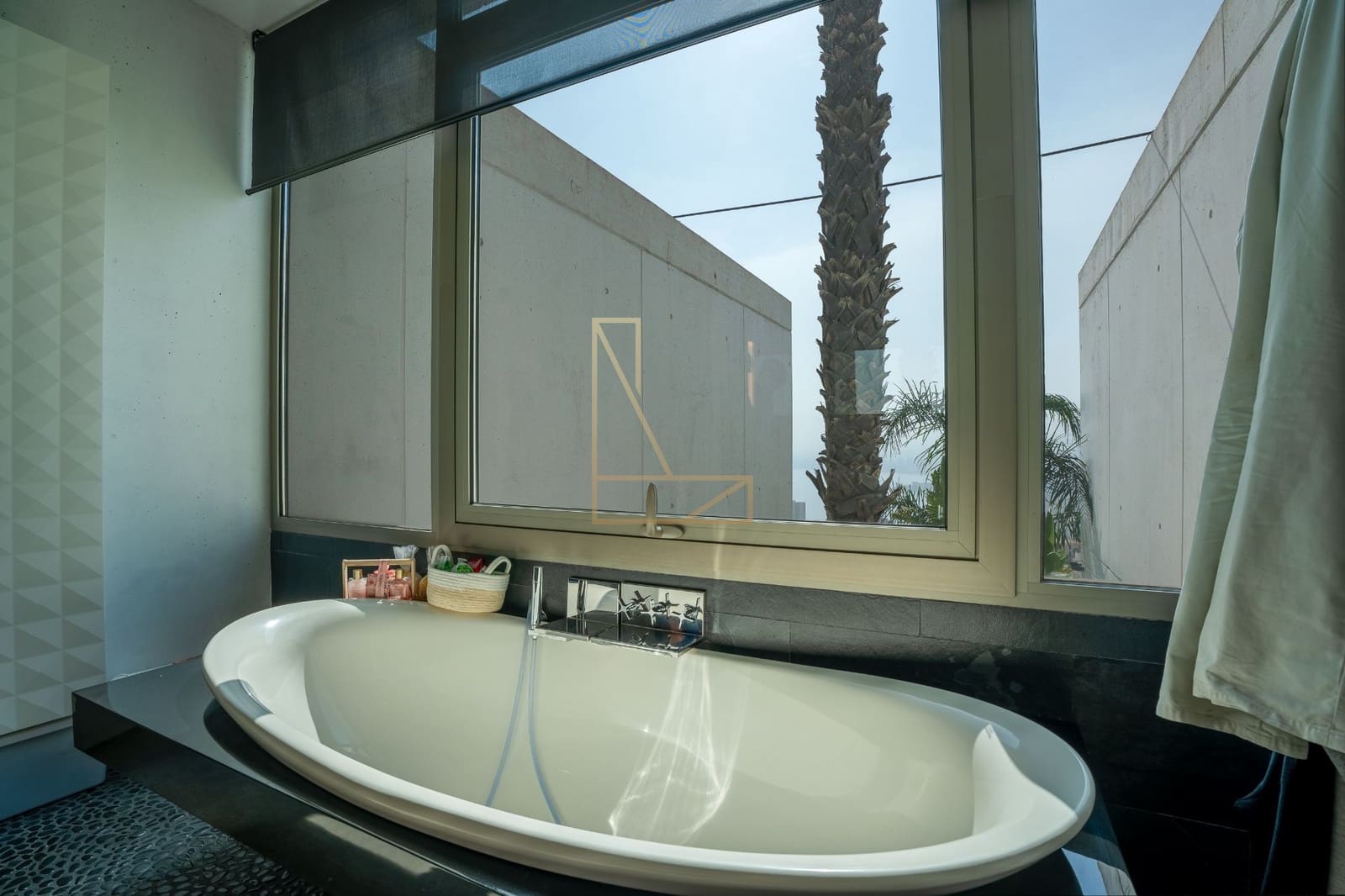 4 soverom Villa til salgs i Benidorm med svømmebasseng garasje - € 4 500 000 (Ref: 7670628)