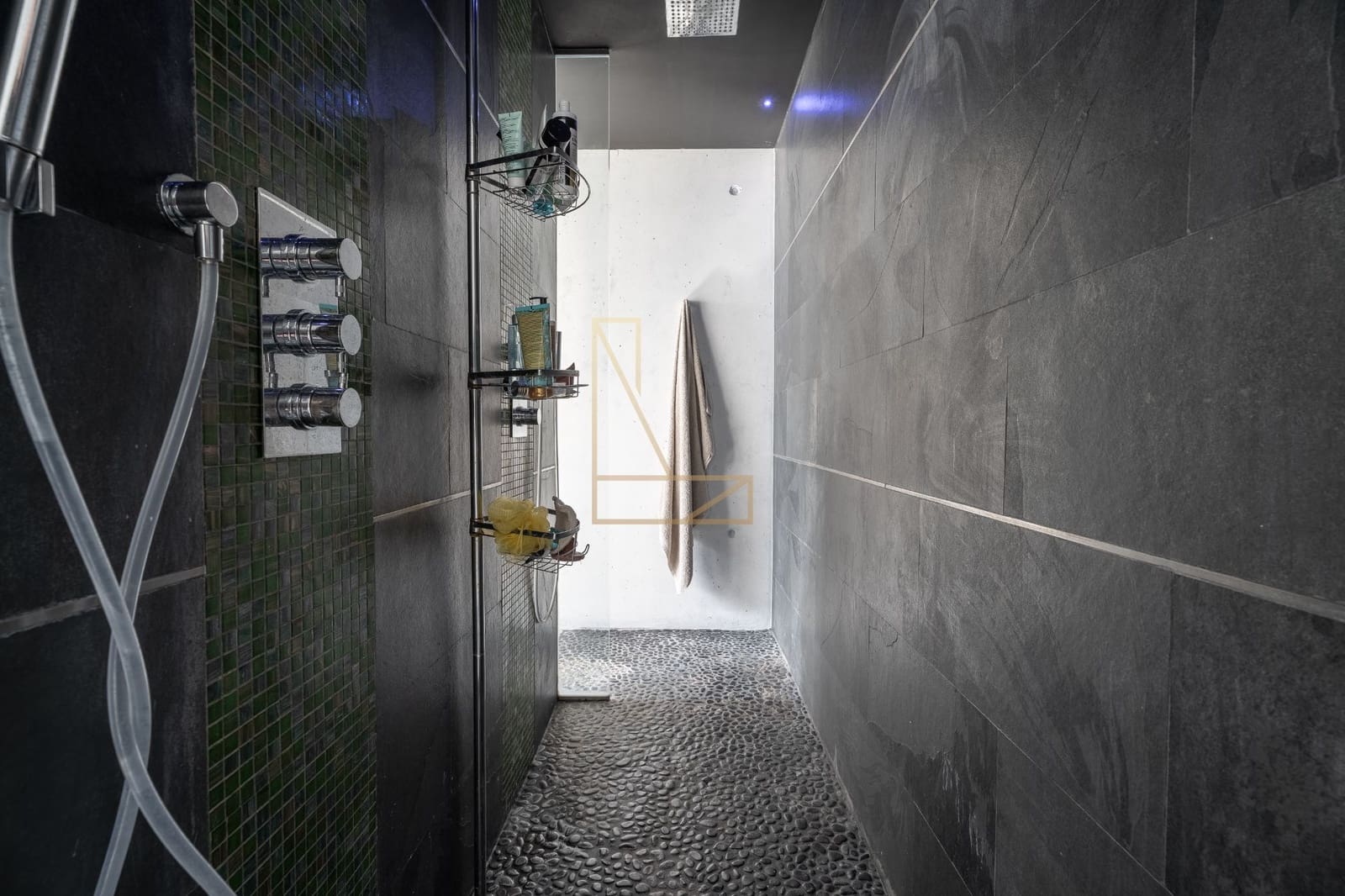 4 soverom Villa til salgs i Benidorm med svømmebasseng garasje - € 4 500 000 (Ref: 7670628)