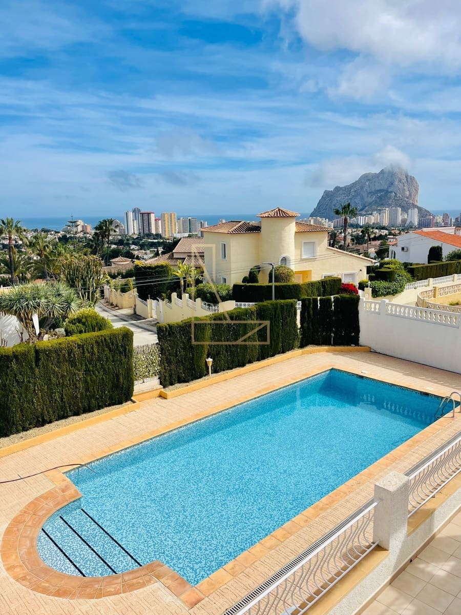 7 soverom Villa til salgs i Calpe / Calp med svømmebasseng garasje - € 890 000 (Ref: 8249851)