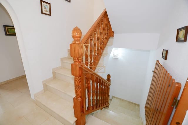 7 soverom Villa til salgs i Calpe / Calp med svømmebasseng garasje - € 890 000 (Ref: 8249851)