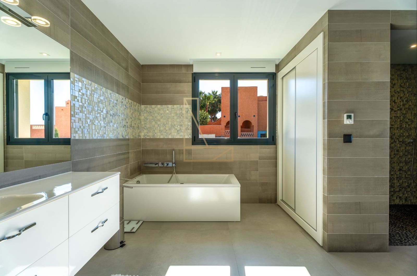 5 bedroom Villa for sale in Altea la Vella with pool garage - € 3,500,000 (Ref: 8274161)