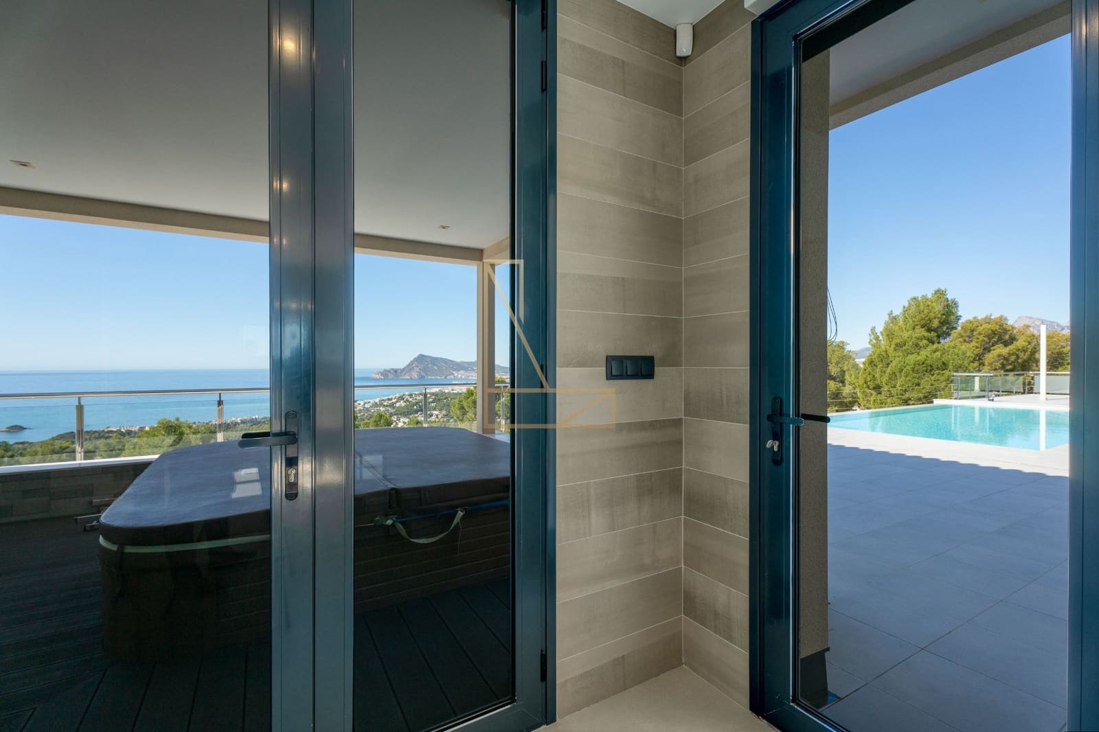 5 bedroom Villa for sale in Altea la Vella with pool garage - € 3,500,000 (Ref: 8274161)