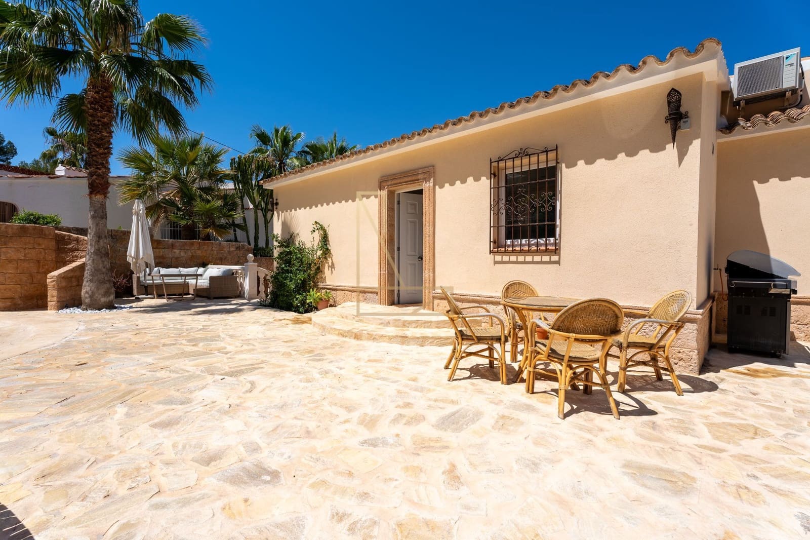 3 slaapkamer Villa te koop in Albir met zwembad garage - € 795.000 (Ref: 8337555)