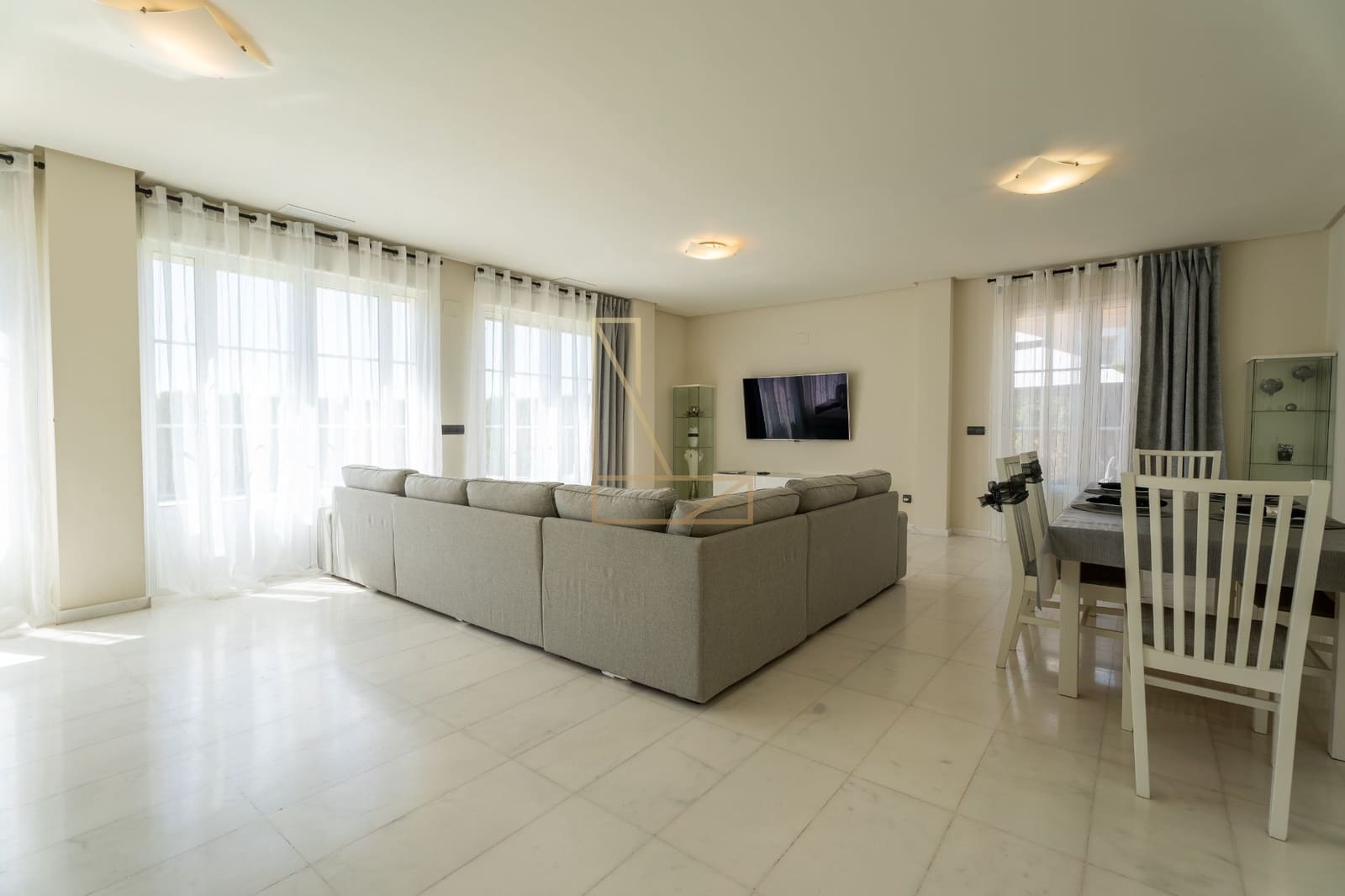 4 sovrum Villa till salu i Finestrat med pool garage - 810 000 € (Ref: 8370562)