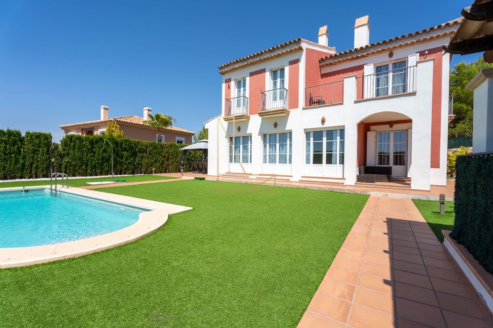 4 sovrum Villa till salu i Finestrat med pool garage - 810 000 € (Ref: 8370562)