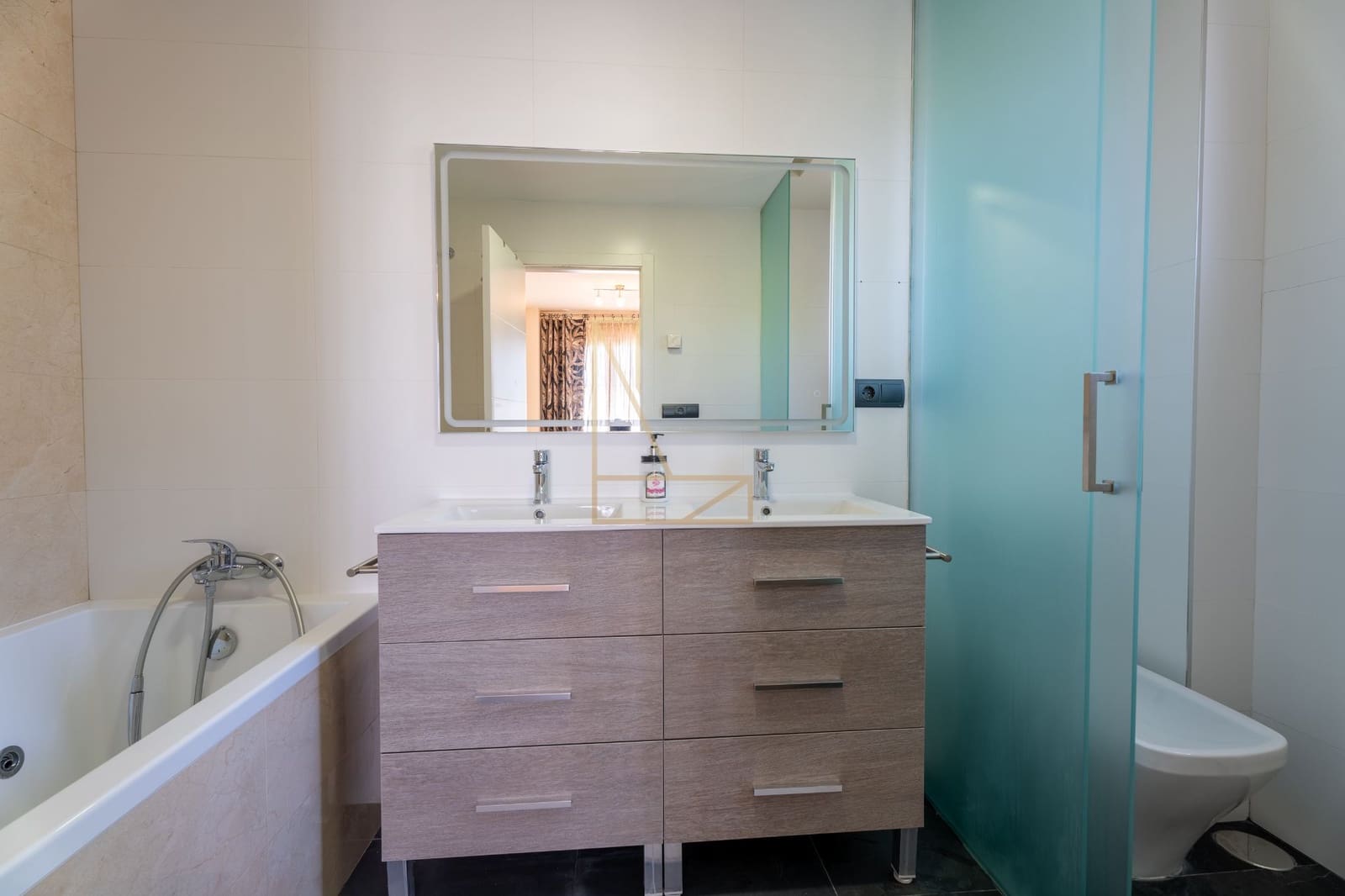 4 sovrum Villa till salu i Finestrat med pool garage - 810 000 € (Ref: 8370562)