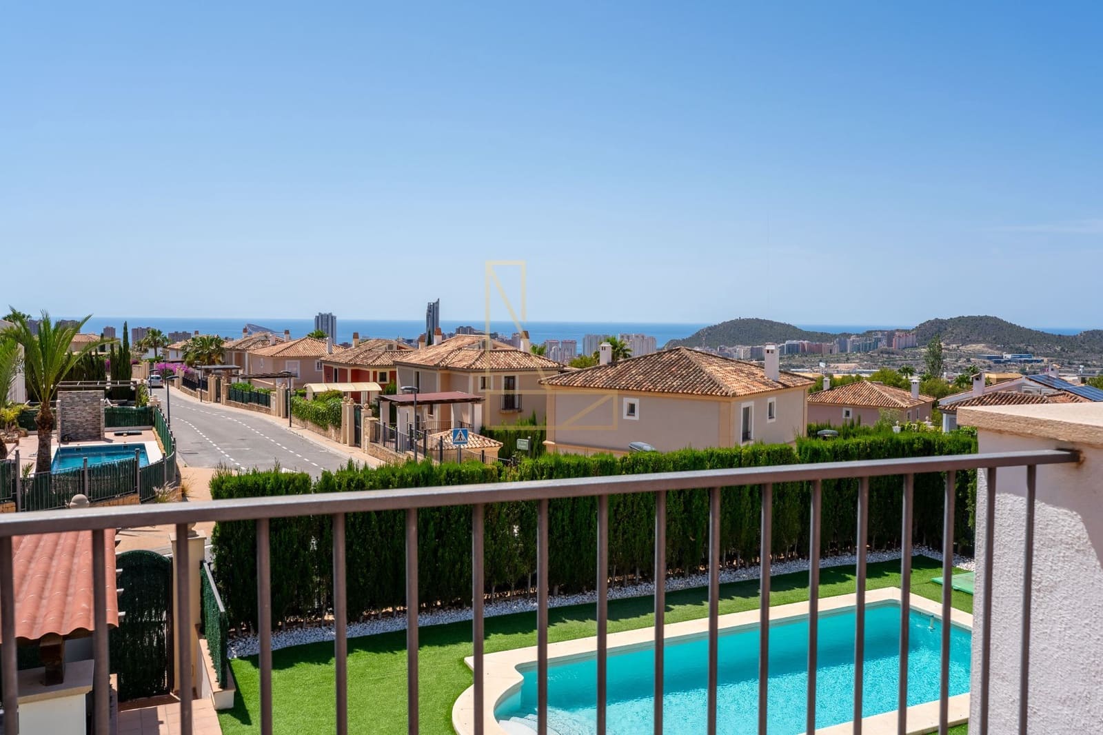 4 sovrum Villa till salu i Finestrat med pool garage - 810 000 € (Ref: 8370562)