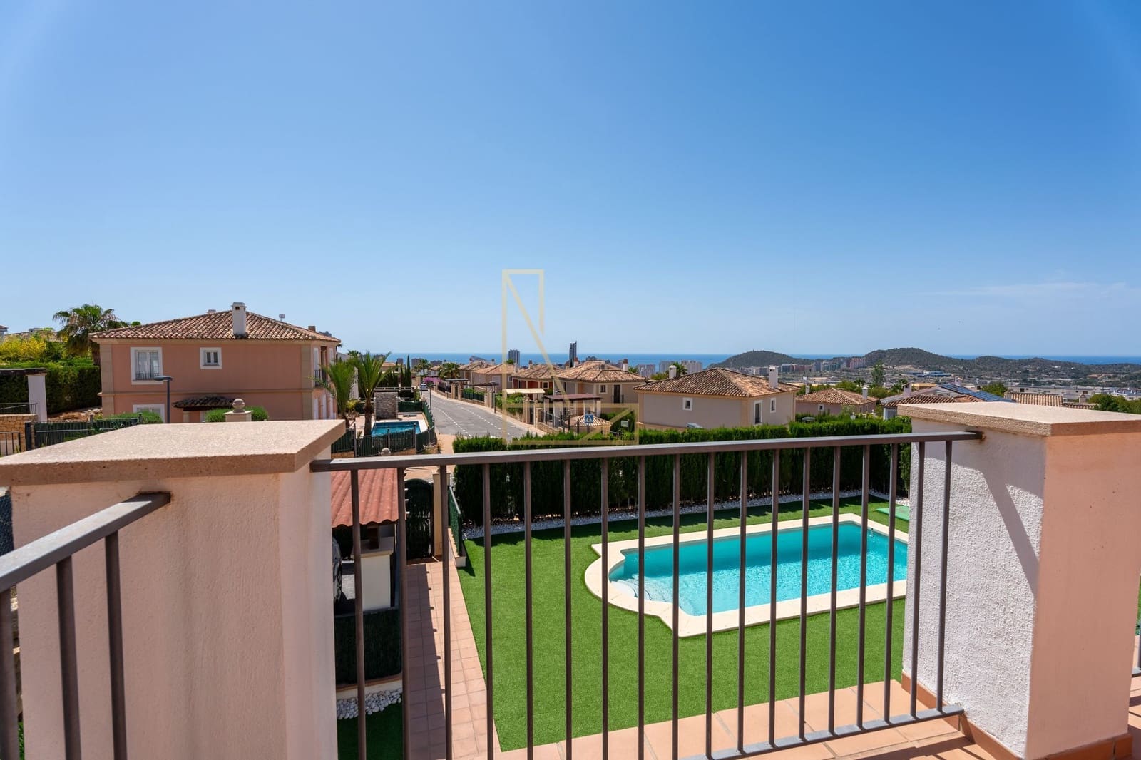 4 sovrum Villa till salu i Finestrat med pool garage - 810 000 € (Ref: 8370562)