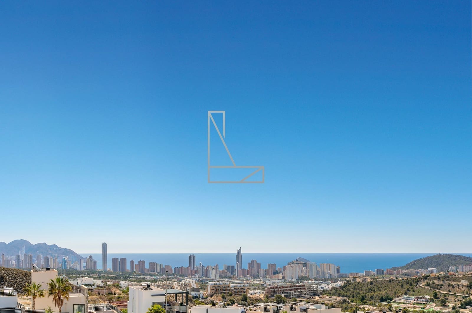 4 soveværelse Semi-Rækkehus til salg i Finestrat med swimmingpool garage - € 435.000 (Ref: 8529259)