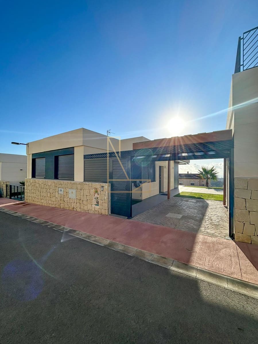 3 quarto Moradia para venda em Polop com piscina garagem - 395 000 € (Ref: 8538180)