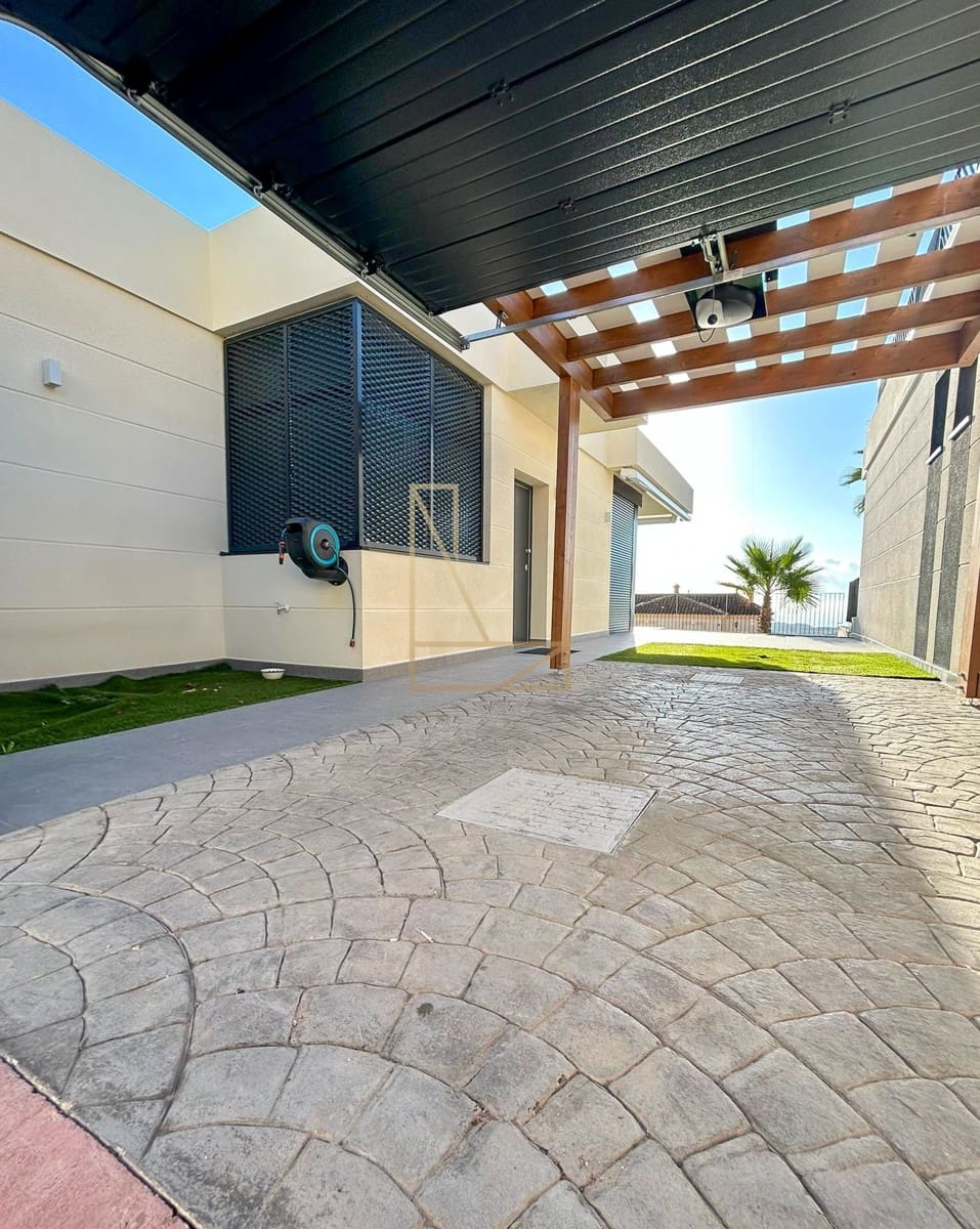 3 quarto Moradia para venda em Polop com piscina garagem - 395 000 € (Ref: 8538180)