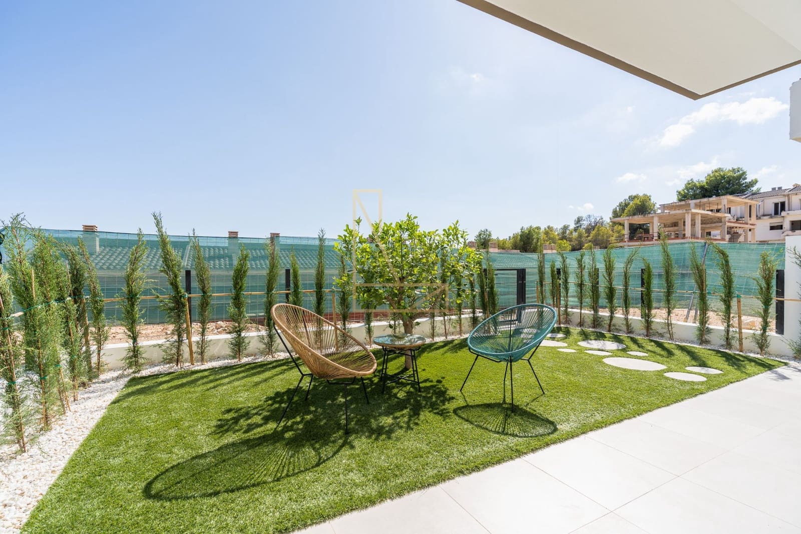 4 soveværelse Semi-Rækkehus til salg i La Nucia med swimmingpool garage - € 427.000 (Ref: 8590314)