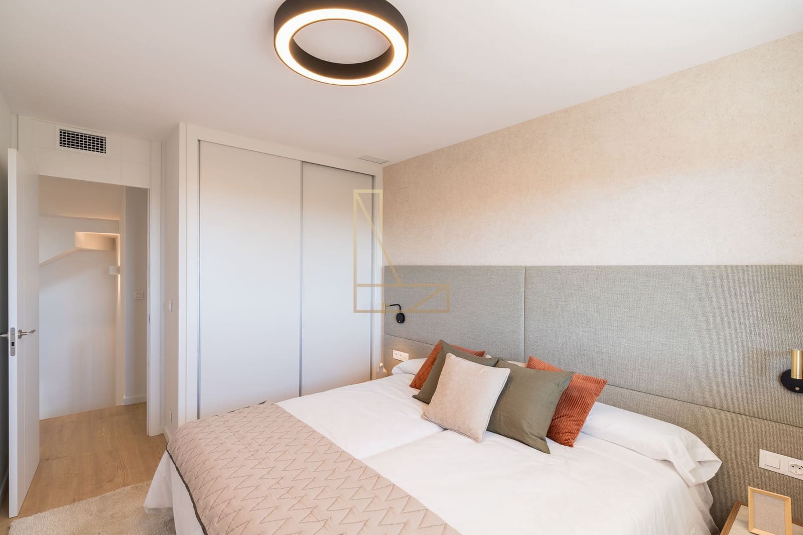 4 soveværelse Semi-Rækkehus til salg i La Nucia med swimmingpool garage - € 427.000 (Ref: 8590314)