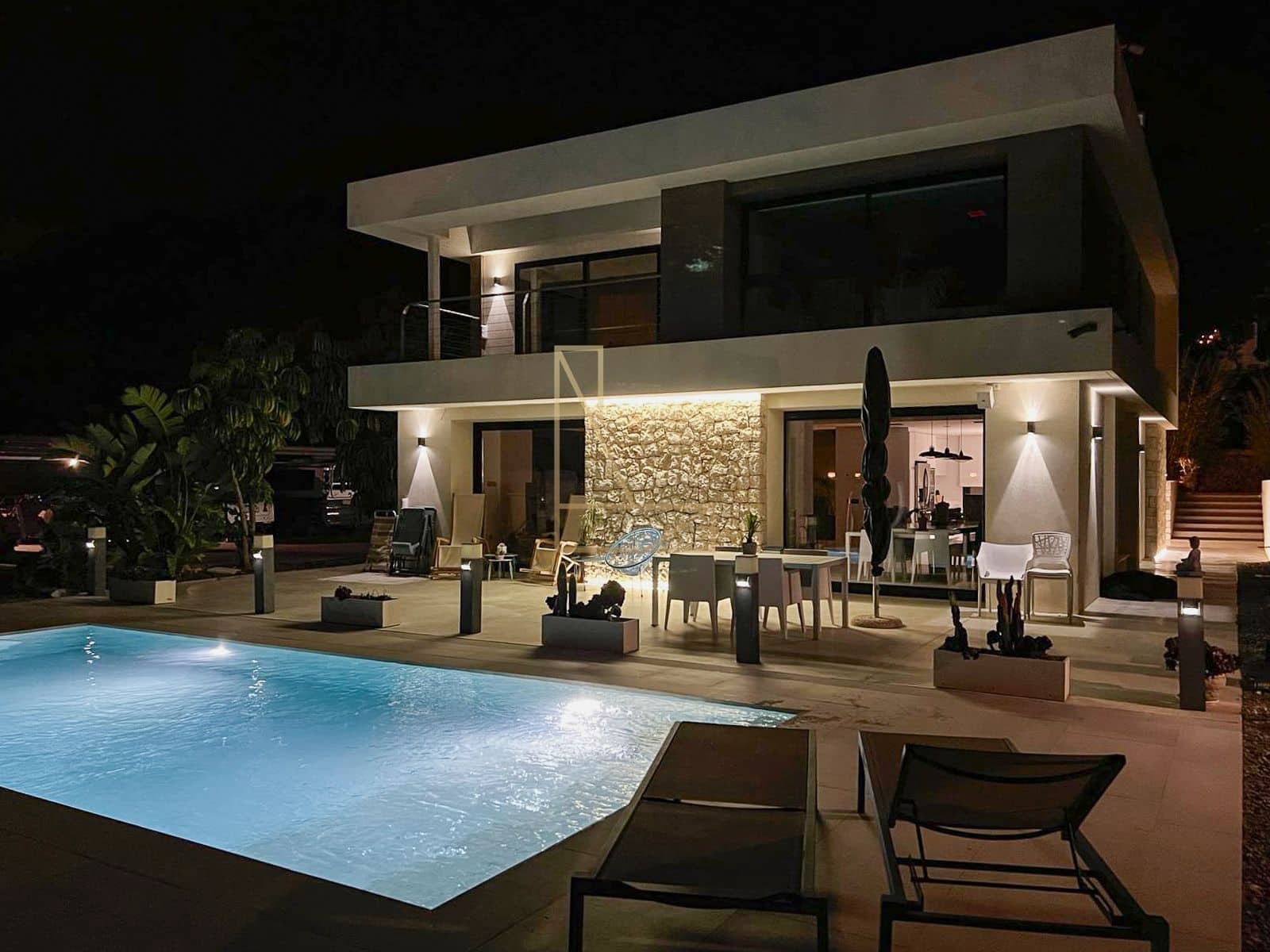 3 bedroom Villa for sale in Polop with pool garage - € 845,000 (Ref: 8601244)