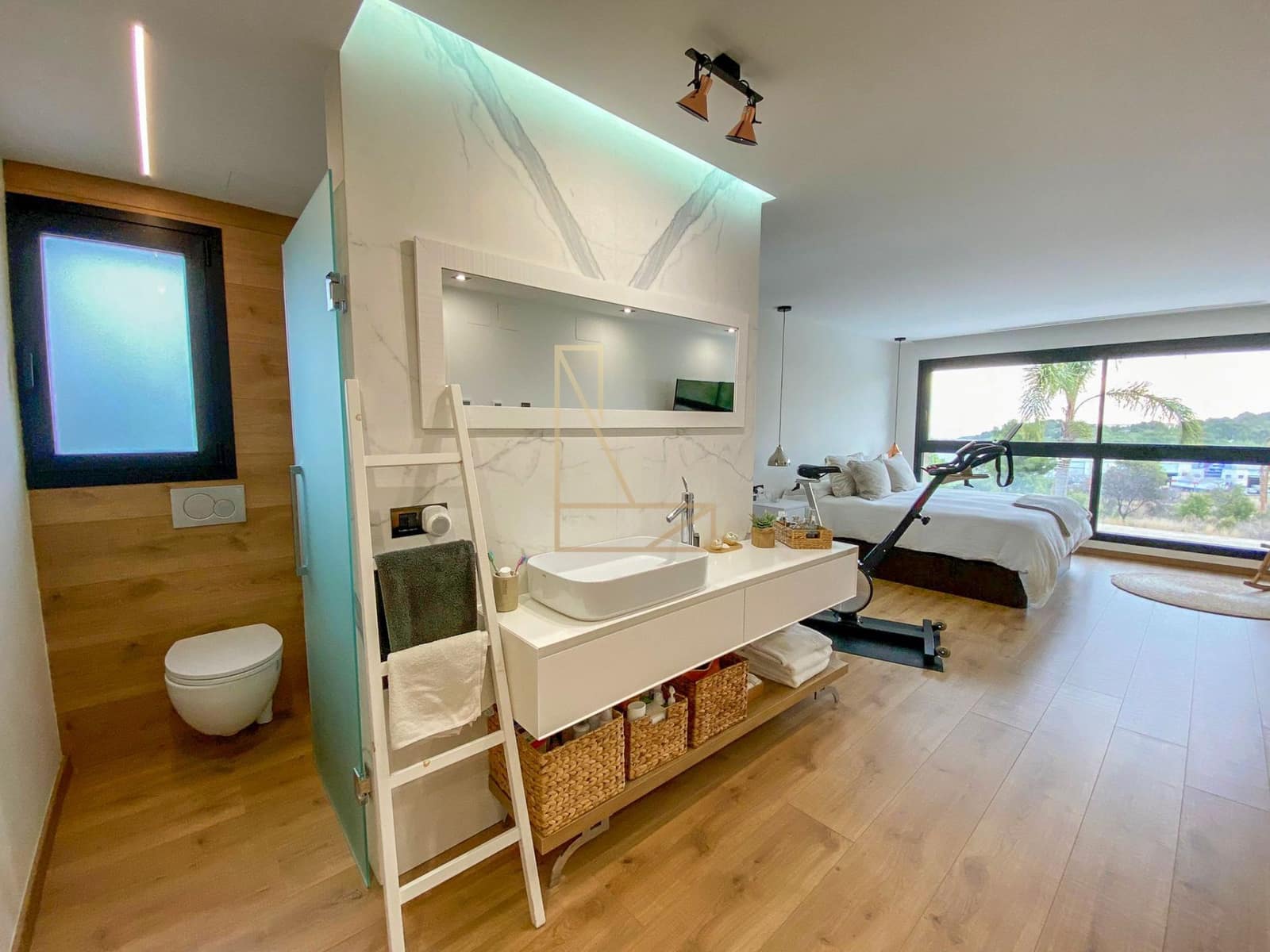 3 bedroom Villa for sale in Polop with pool garage - € 845,000 (Ref: 8601244)