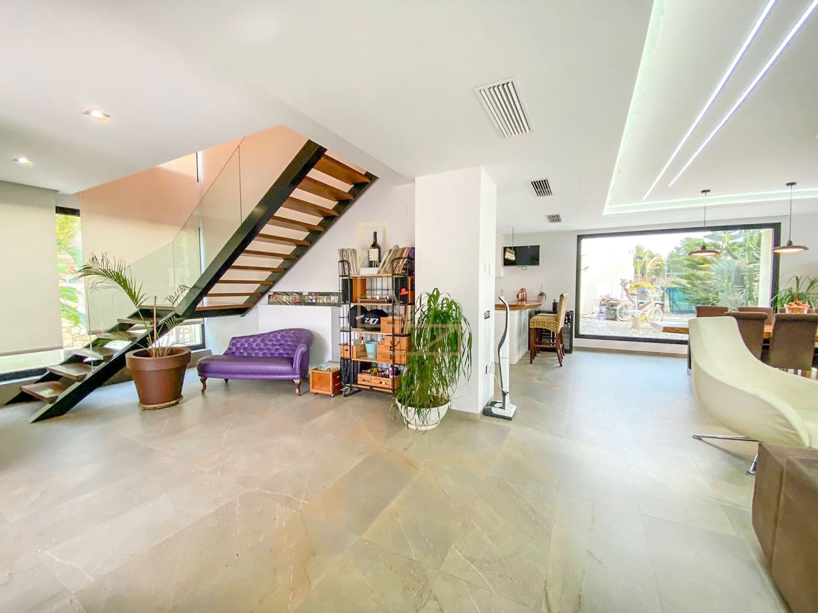 3 bedroom Villa for sale in Polop with pool garage - € 845,000 (Ref: 8601244)