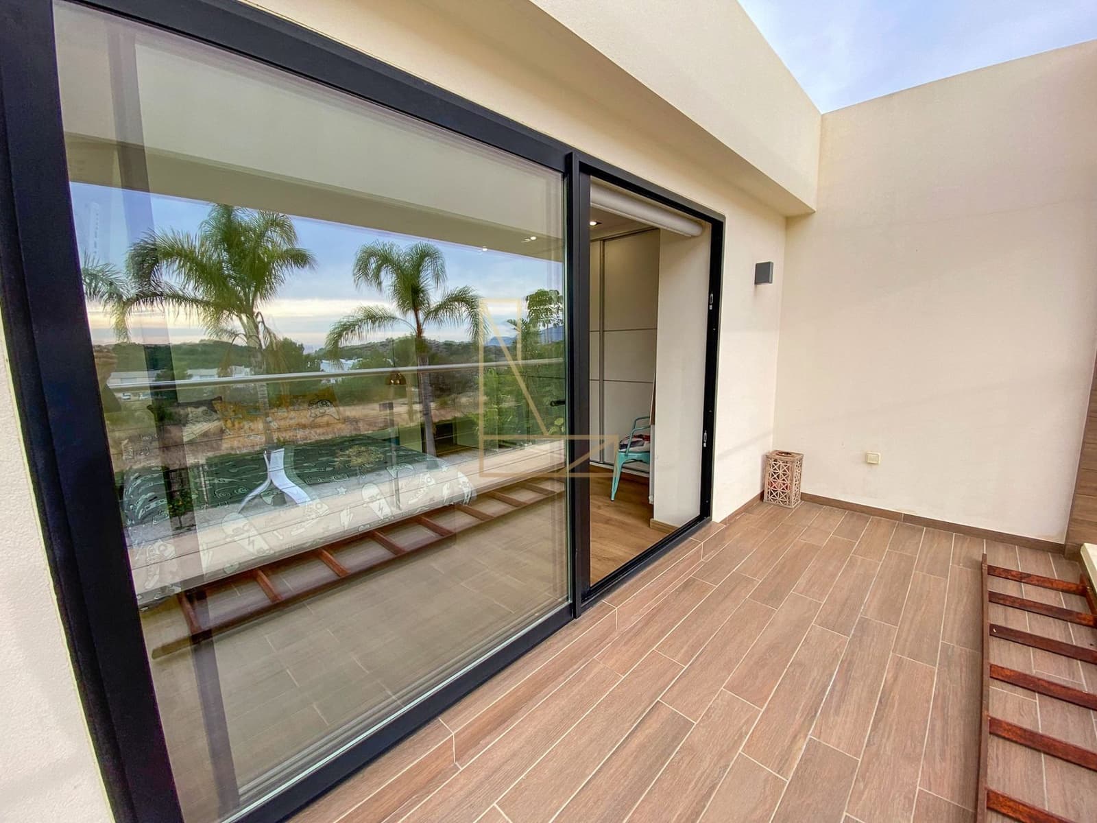 3 bedroom Villa for sale in Polop with pool garage - € 845,000 (Ref: 8601244)