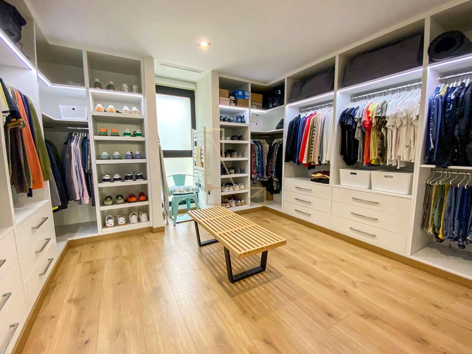 3 bedroom Villa for sale in Polop with pool garage - € 845,000 (Ref: 8601244)