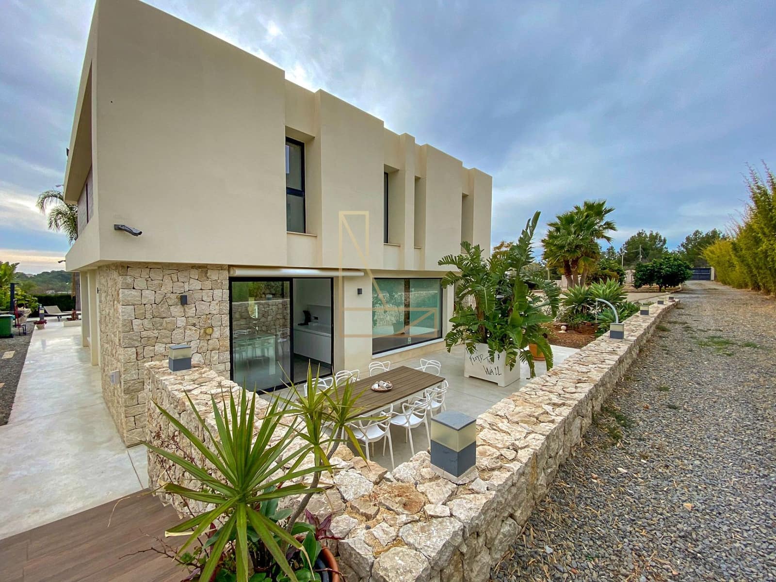 3 bedroom Villa for sale in Polop with pool garage - € 845,000 (Ref: 8601244)