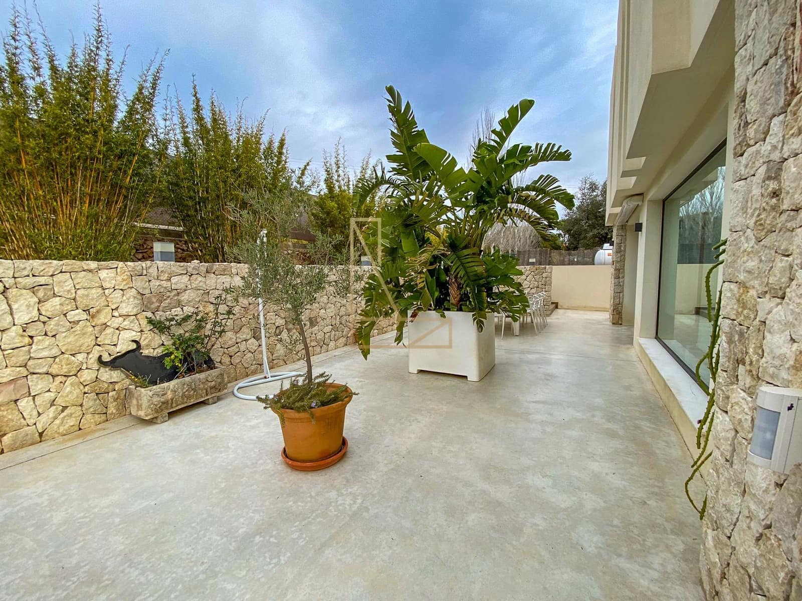 3 bedroom Villa for sale in Polop with pool garage - € 845,000 (Ref: 8601244)