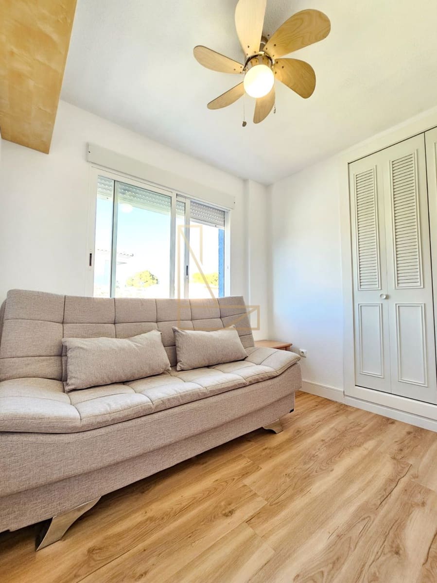 3 soveværelse Byhus til salg i Calpe / Calp med swimmingpool garage - € 350.000 (Ref: 8638240)