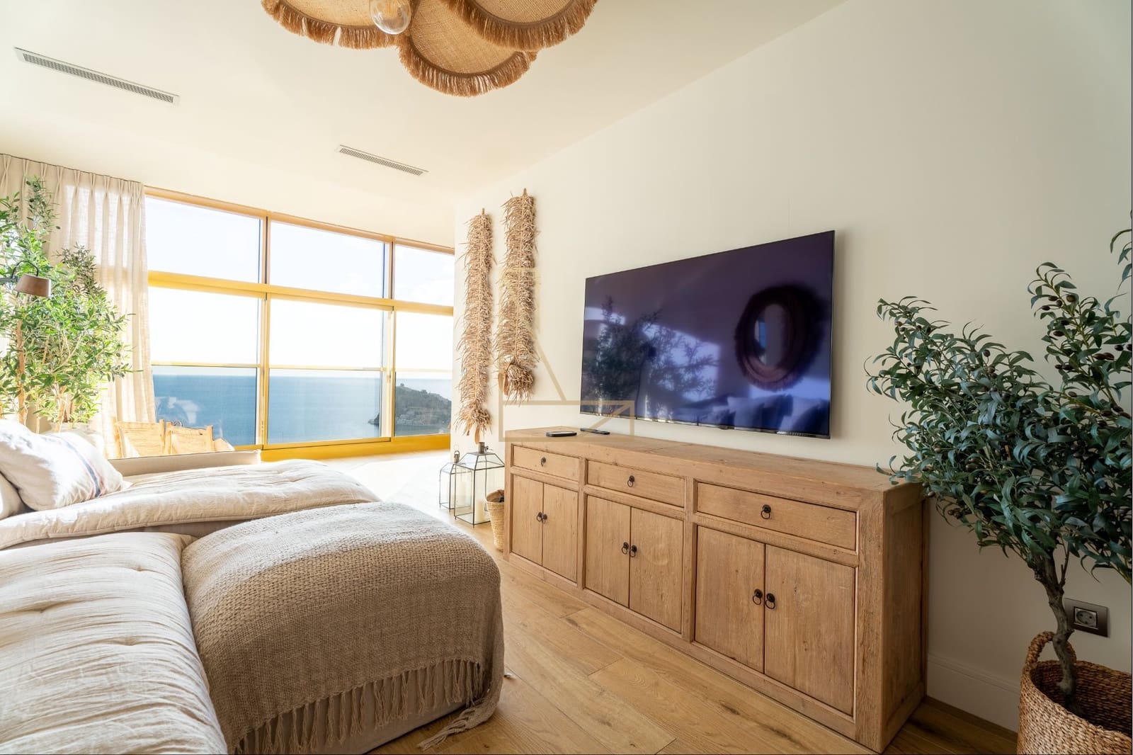 2 soverom Leilighet til salgs i Benidorm med svømmebasseng garasje - € 790 000 (Ref: 8687356)