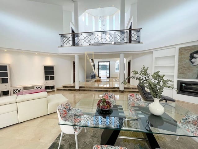 5 slaapkamer Villa te koop in Alfaz del Pi / L'Alfàs del Pi met zwembad garage - € 1.600.000 (Ref: 8687358)