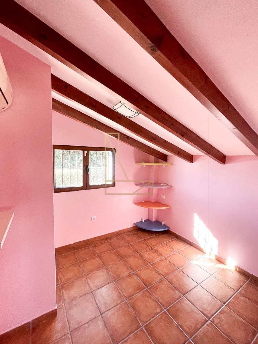 4 soverom Villa til salgs i Alfaz del Pi / L'Alfas del Pi med svømmebasseng garasje - € 796 000 (Ref: 8687359)