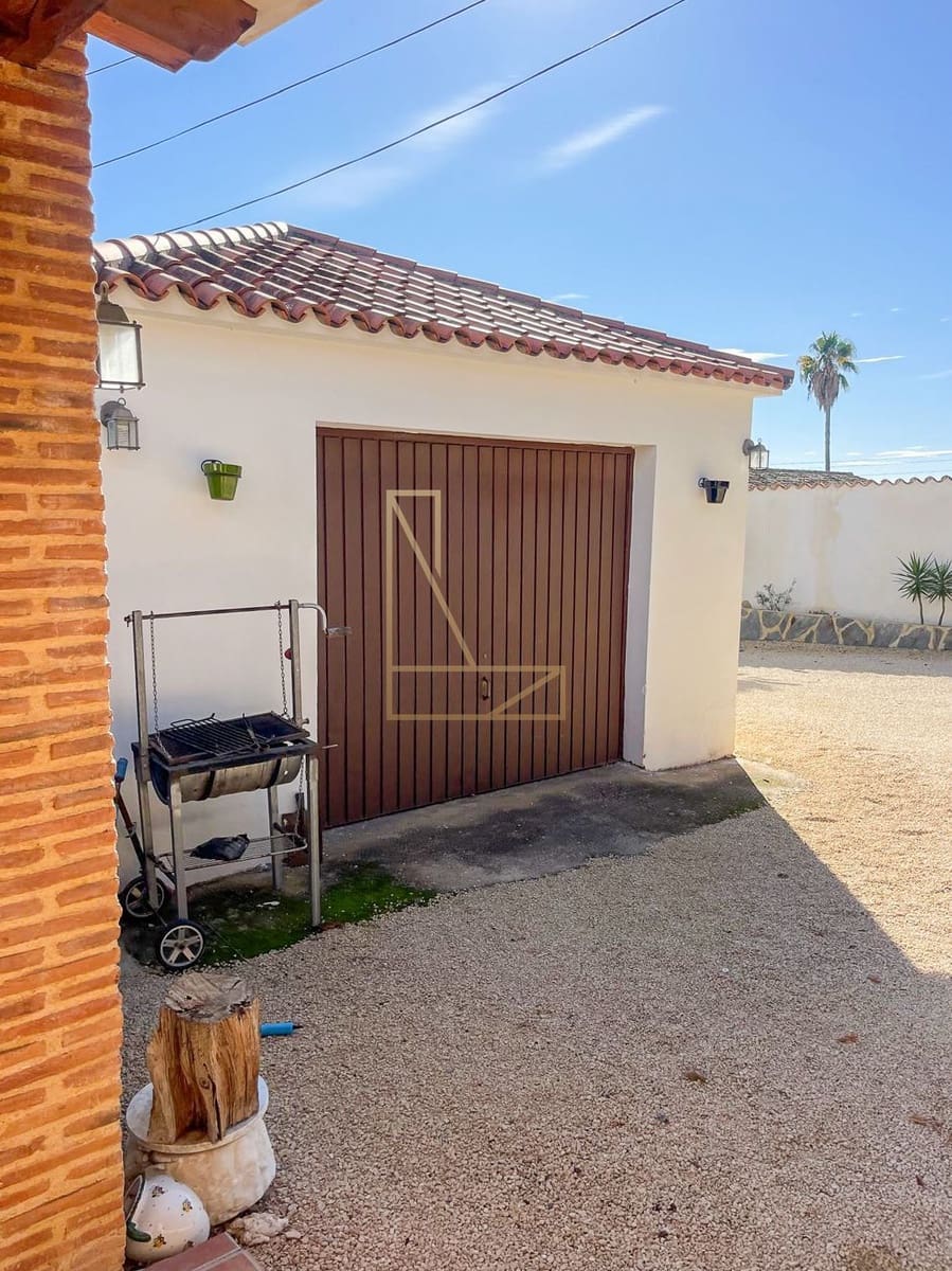 4 soverom Villa til salgs i Alfaz del Pi / L'Alfas del Pi med svømmebasseng garasje - € 796 000 (Ref: 8687359)