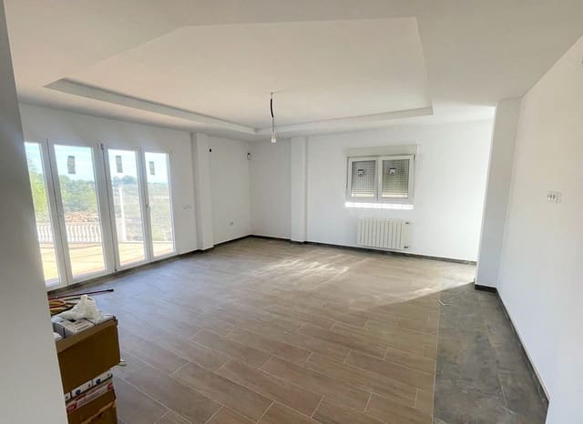 4 makuuhuone Huvila myytävänä paikassa La Nucia mukana uima-altaan 
autotalli - 750 000 € (Ref: 8689261)