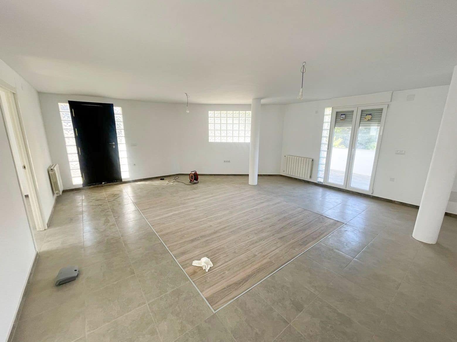 4 makuuhuone Huvila myytävänä paikassa La Nucia mukana uima-altaan 
autotalli - 750 000 € (Ref: 8689261)