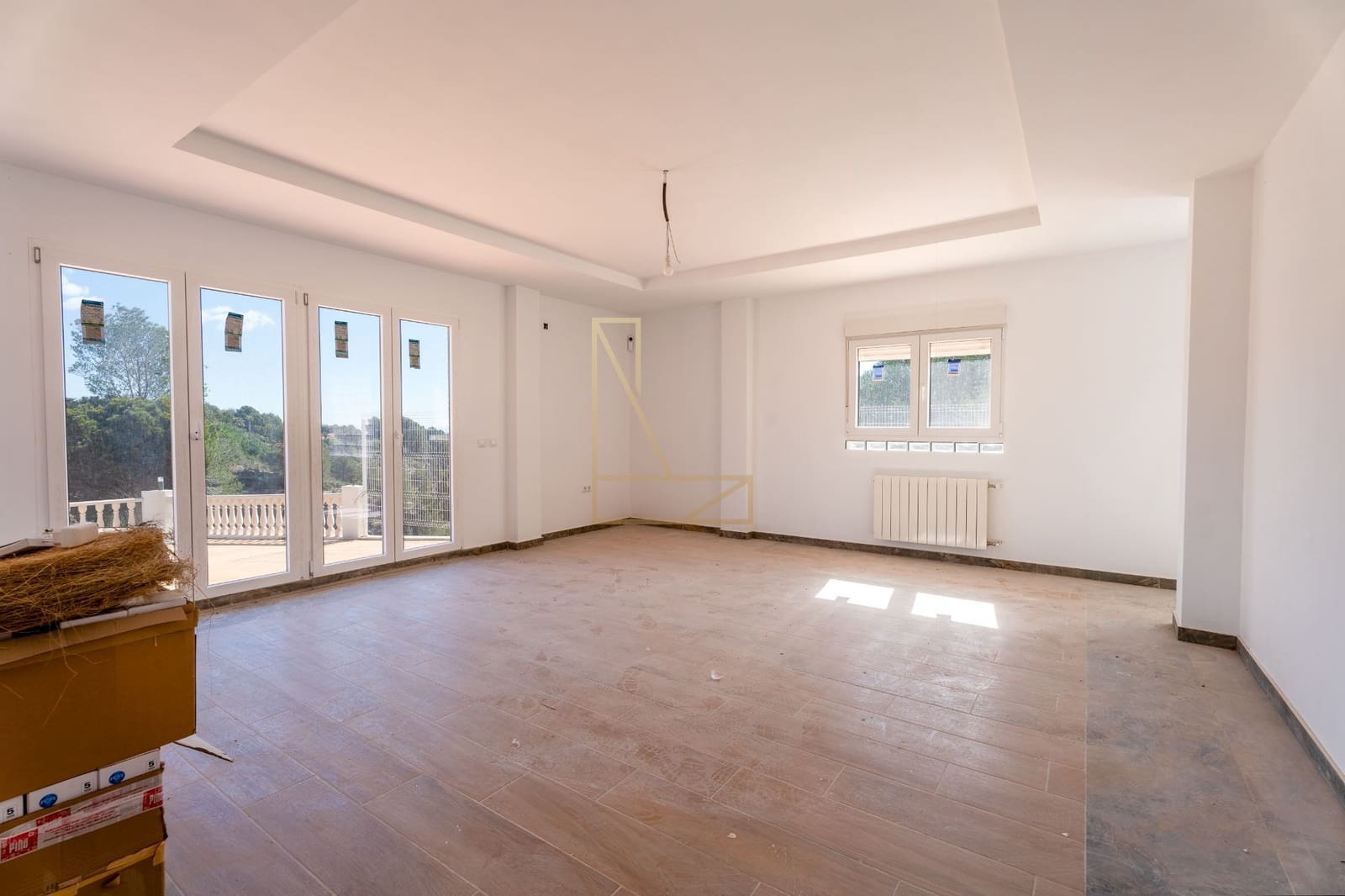 4 makuuhuone Huvila myytävänä paikassa La Nucia mukana uima-altaan 
autotalli - 750 000 € (Ref: 8689261)