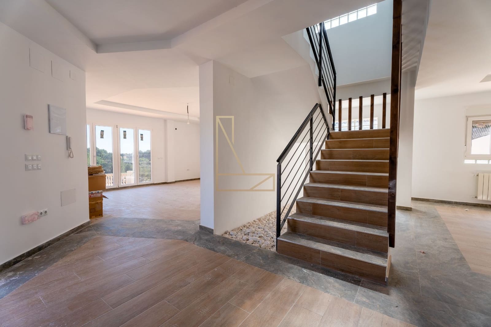 4 makuuhuone Huvila myytävänä paikassa La Nucia mukana uima-altaan 
autotalli - 750 000 € (Ref: 8689261)