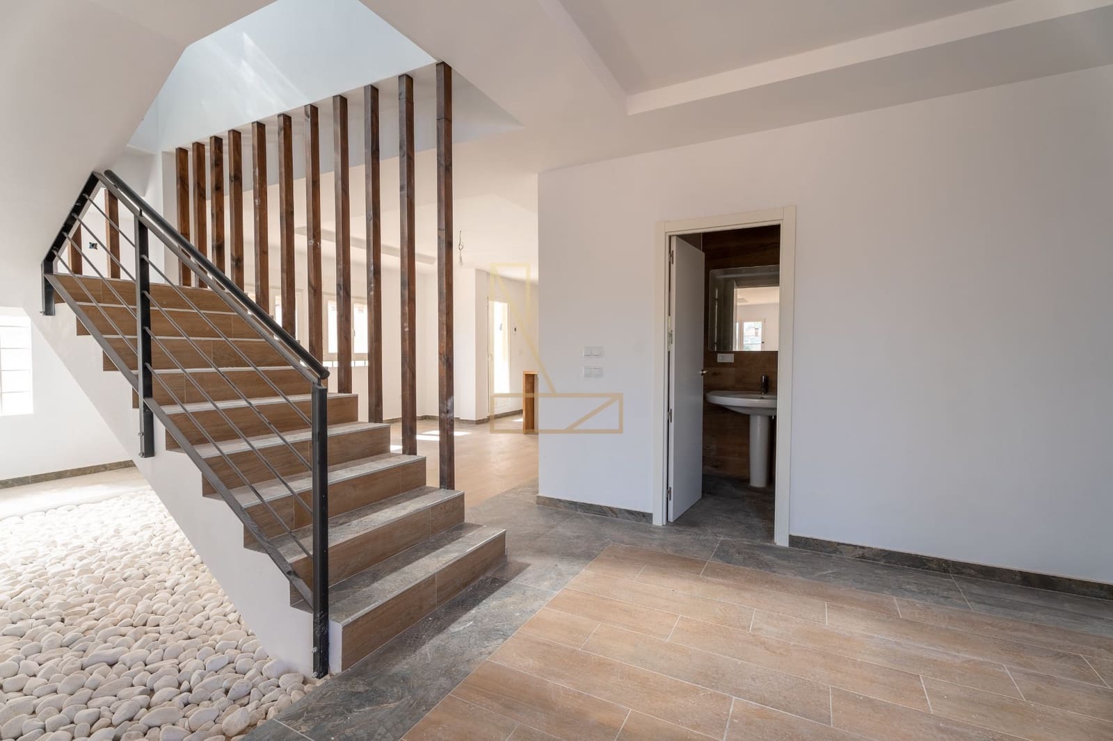 4 makuuhuone Huvila myytävänä paikassa La Nucia mukana uima-altaan 
autotalli - 750 000 € (Ref: 8689261)