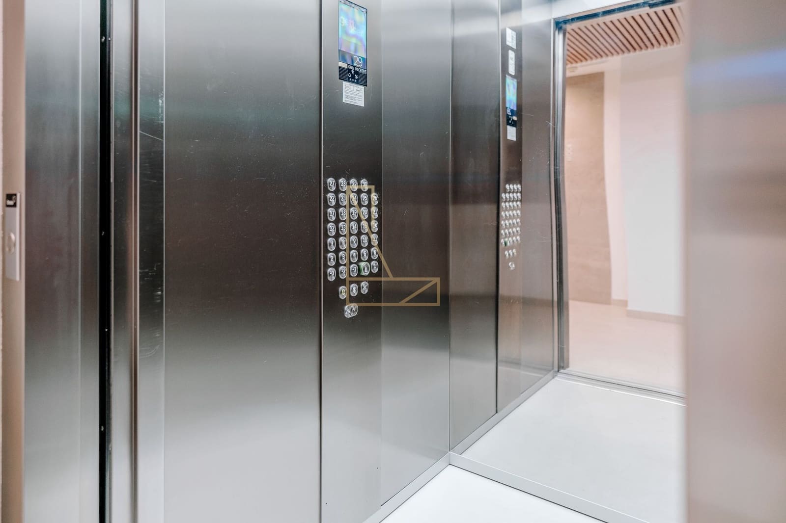 2 slaapkamer Appartement te koop in Benidorm met zwembad garage - € 1.550.000 (Ref: 8747252)