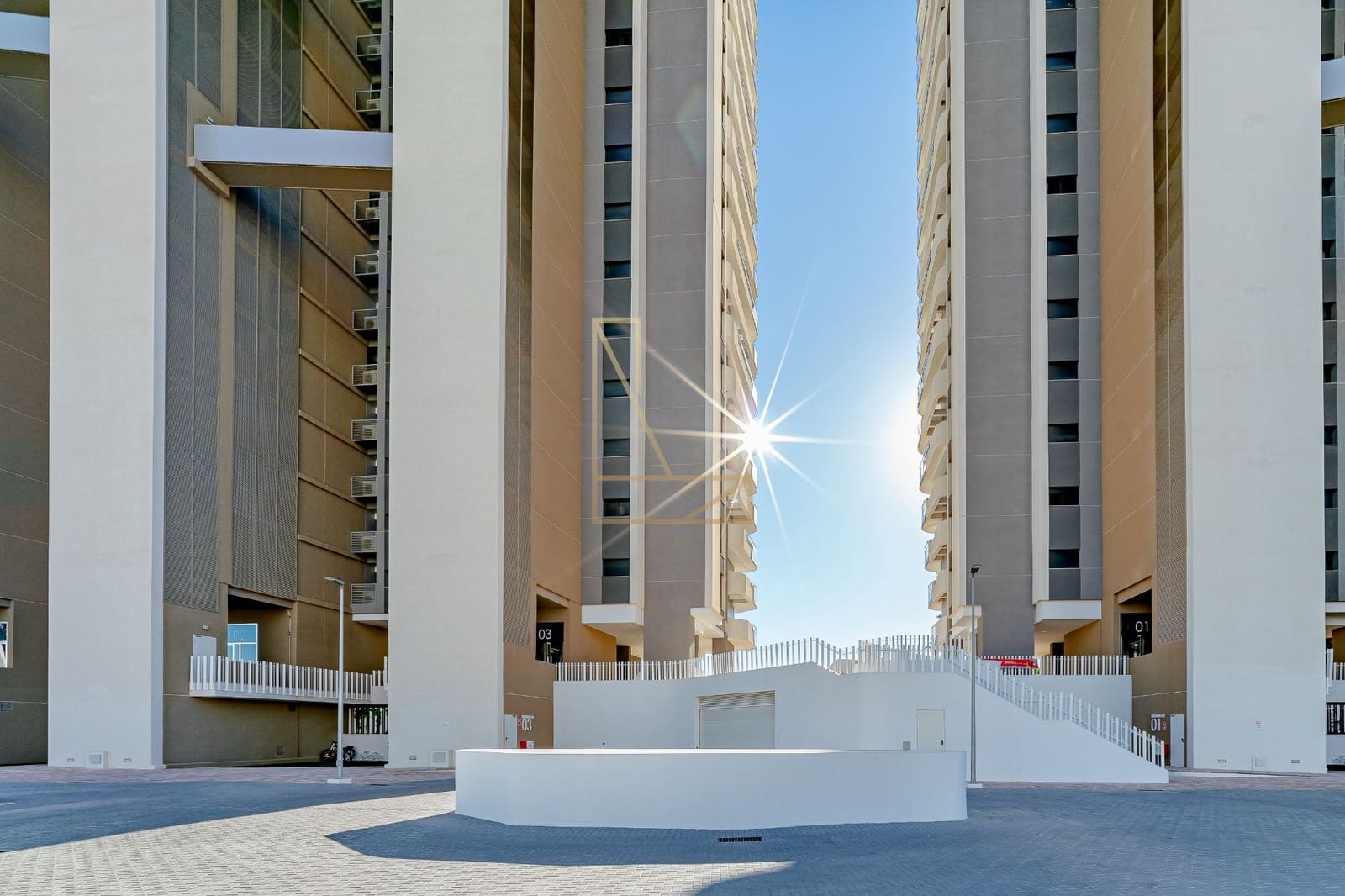 2 slaapkamer Appartement te koop in Benidorm met zwembad garage - € 1.550.000 (Ref: 8747252)