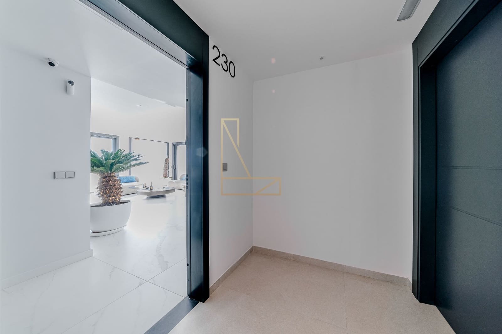 2 slaapkamer Appartement te koop in Benidorm met zwembad garage - € 1.550.000 (Ref: 8747252)