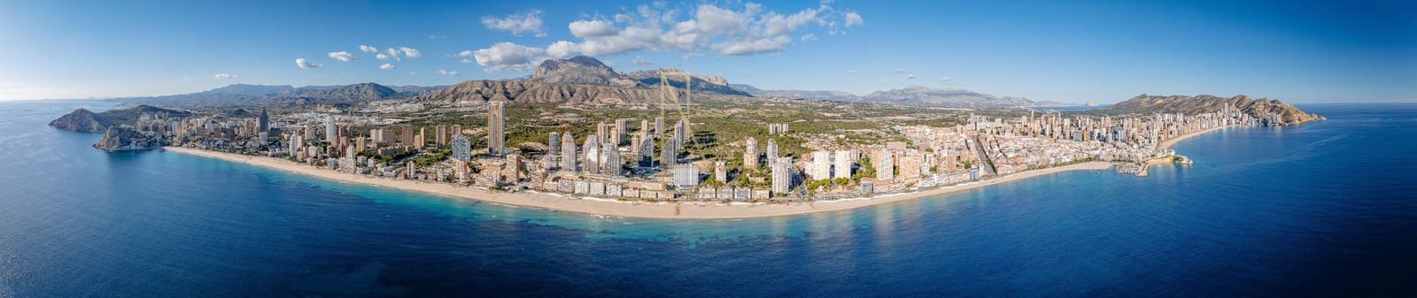 2 slaapkamer Appartement te koop in Benidorm met zwembad garage - € 1.550.000 (Ref: 8747252)