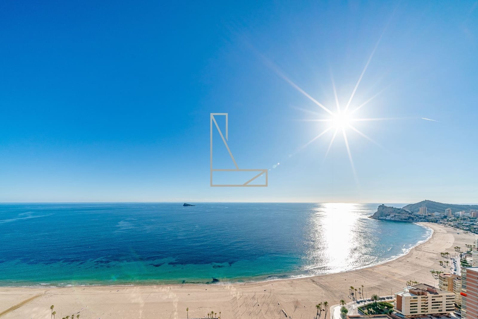 2 slaapkamer Appartement te koop in Benidorm met zwembad garage - € 1.550.000 (Ref: 8747252)