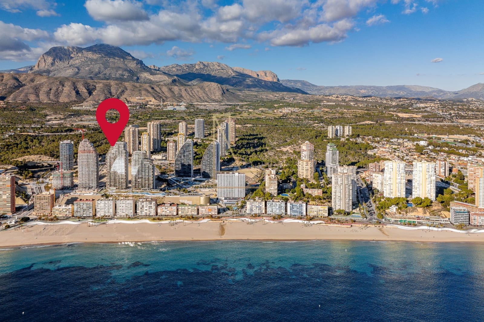 2 slaapkamer Appartement te koop in Benidorm met zwembad garage - € 1.550.000 (Ref: 8747252)