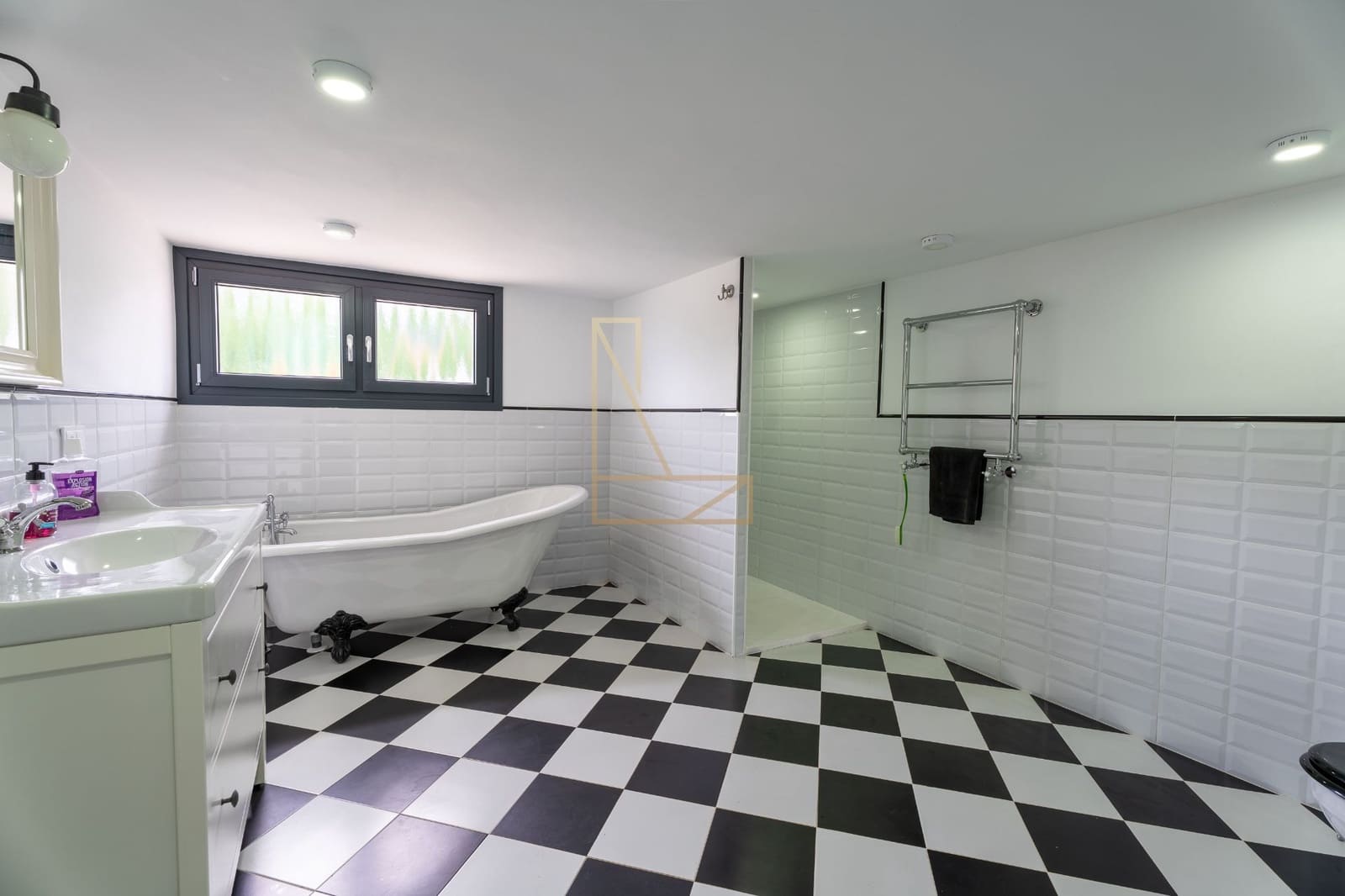 5 soveværelse Villa til salg i Benidorm med swimmingpool garage - € 950.000 (Ref: 8894499)