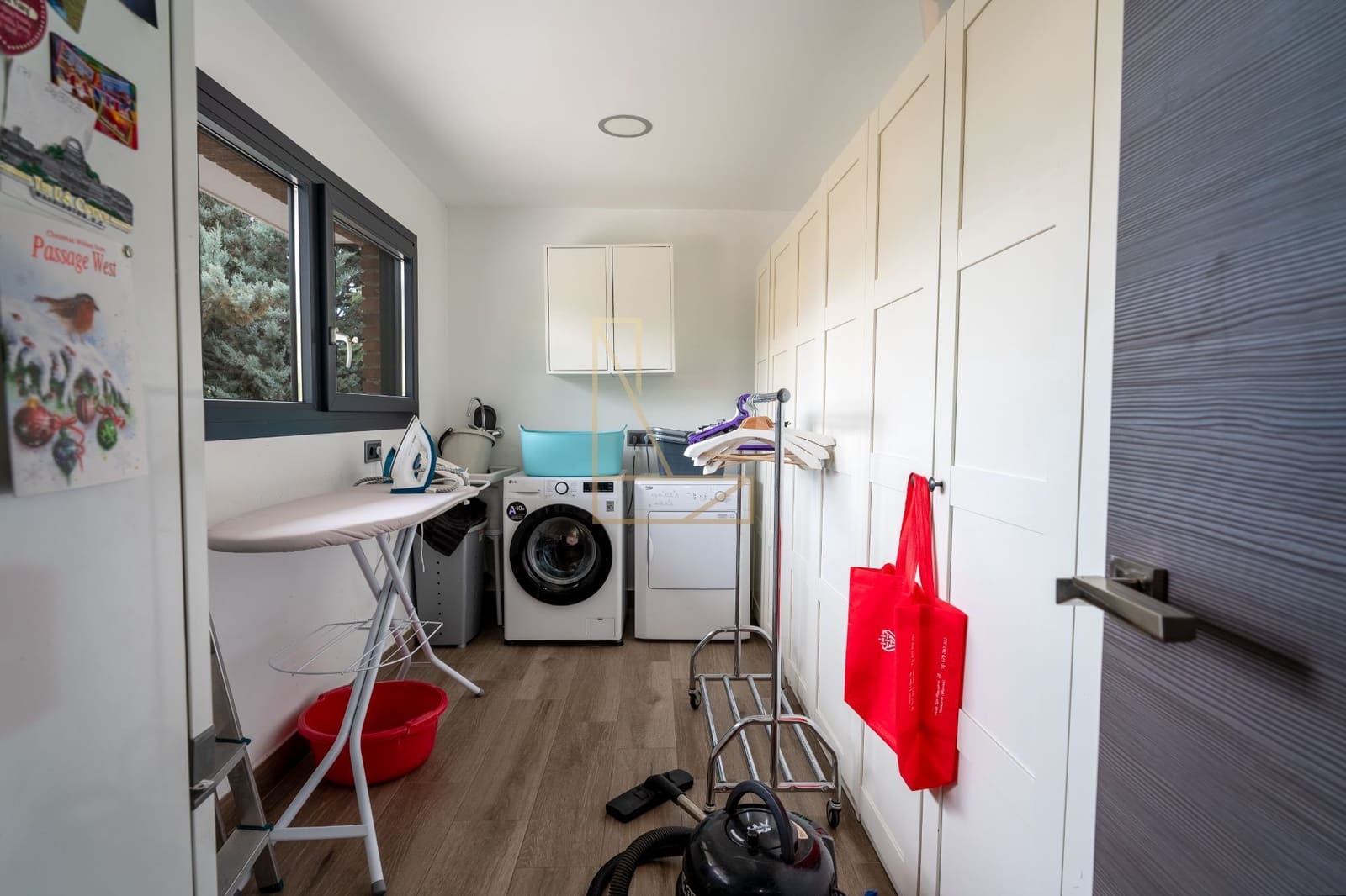 5 soveværelse Villa til salg i Benidorm med swimmingpool garage - € 950.000 (Ref: 8894499)