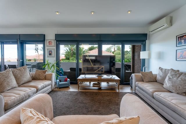 5 bedroom Villa for sale in Benidorm with pool garage - € 950,000 (Ref: 8894499)