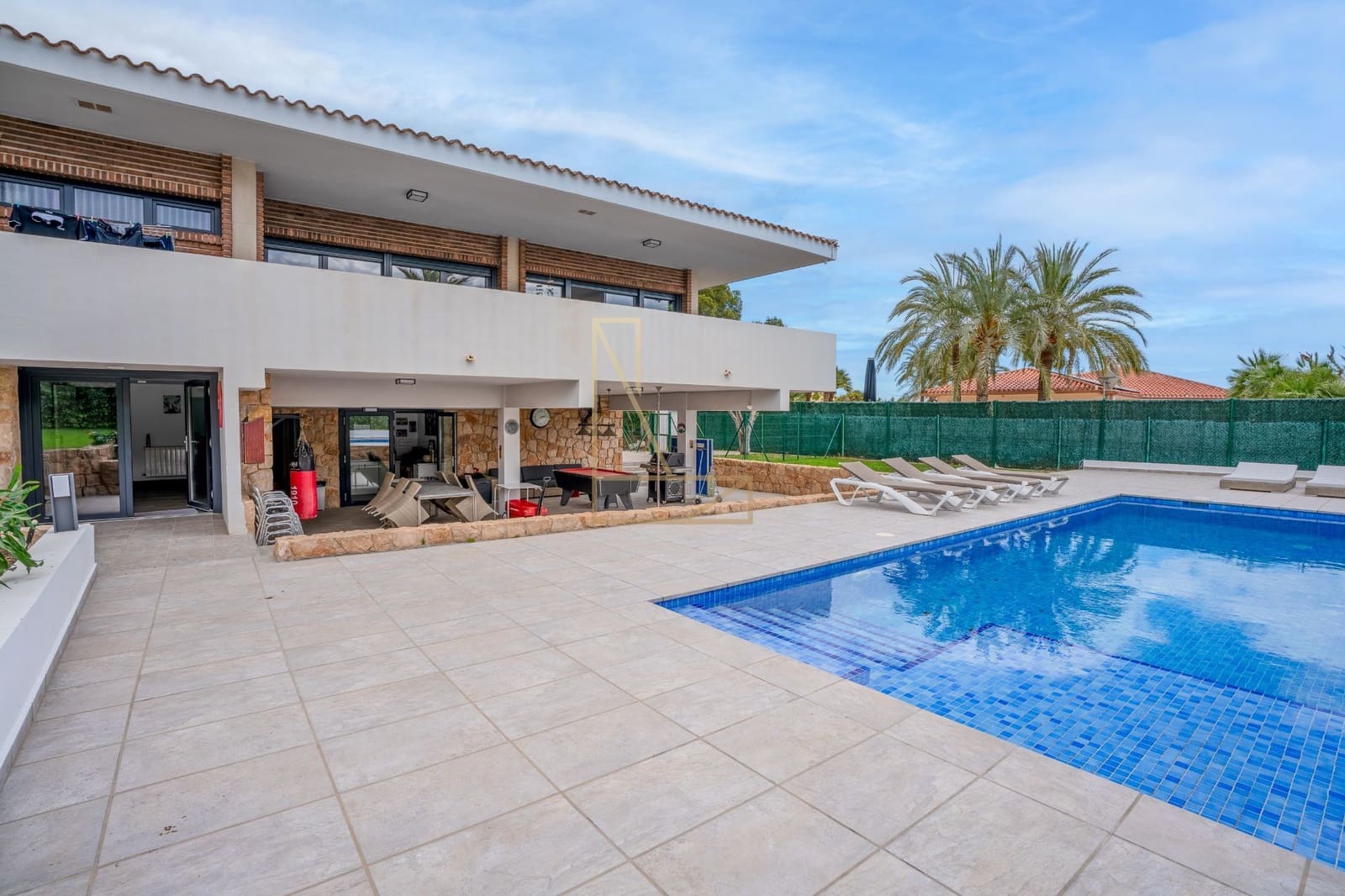 5 soveværelse Villa til salg i Benidorm med swimmingpool garage - € 950.000 (Ref: 8894499)