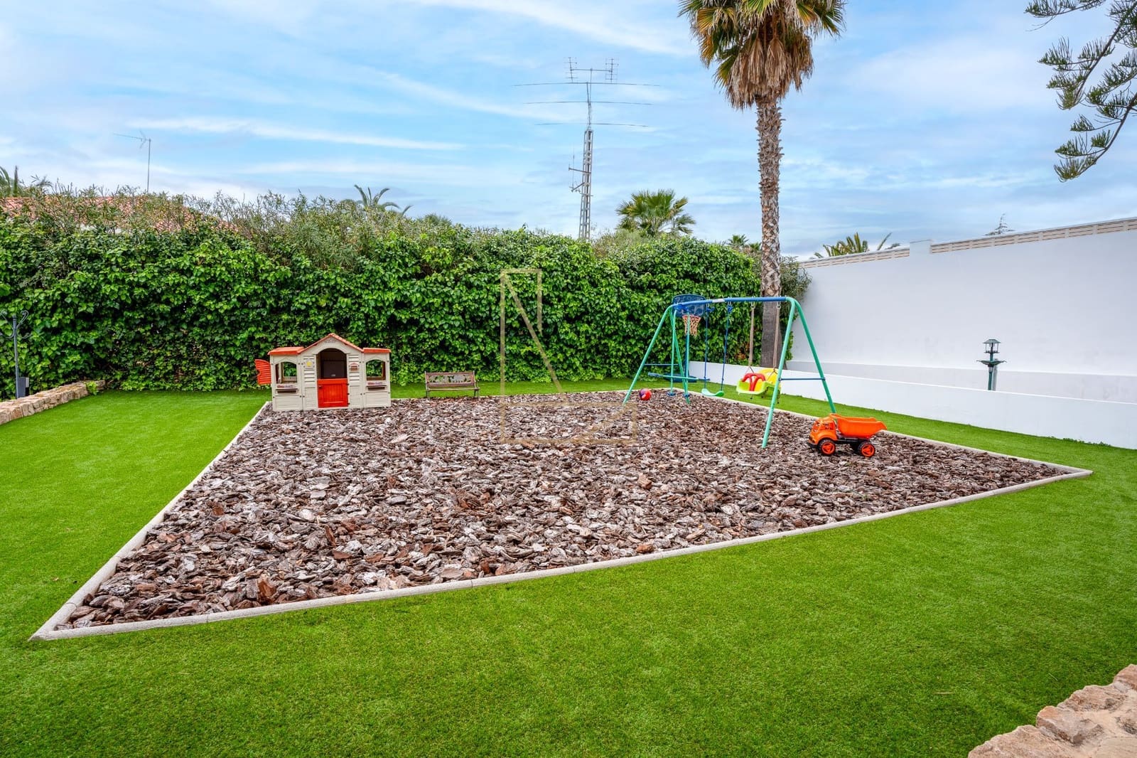 5 soveværelse Villa til salg i Benidorm med swimmingpool garage - € 950.000 (Ref: 8894499)