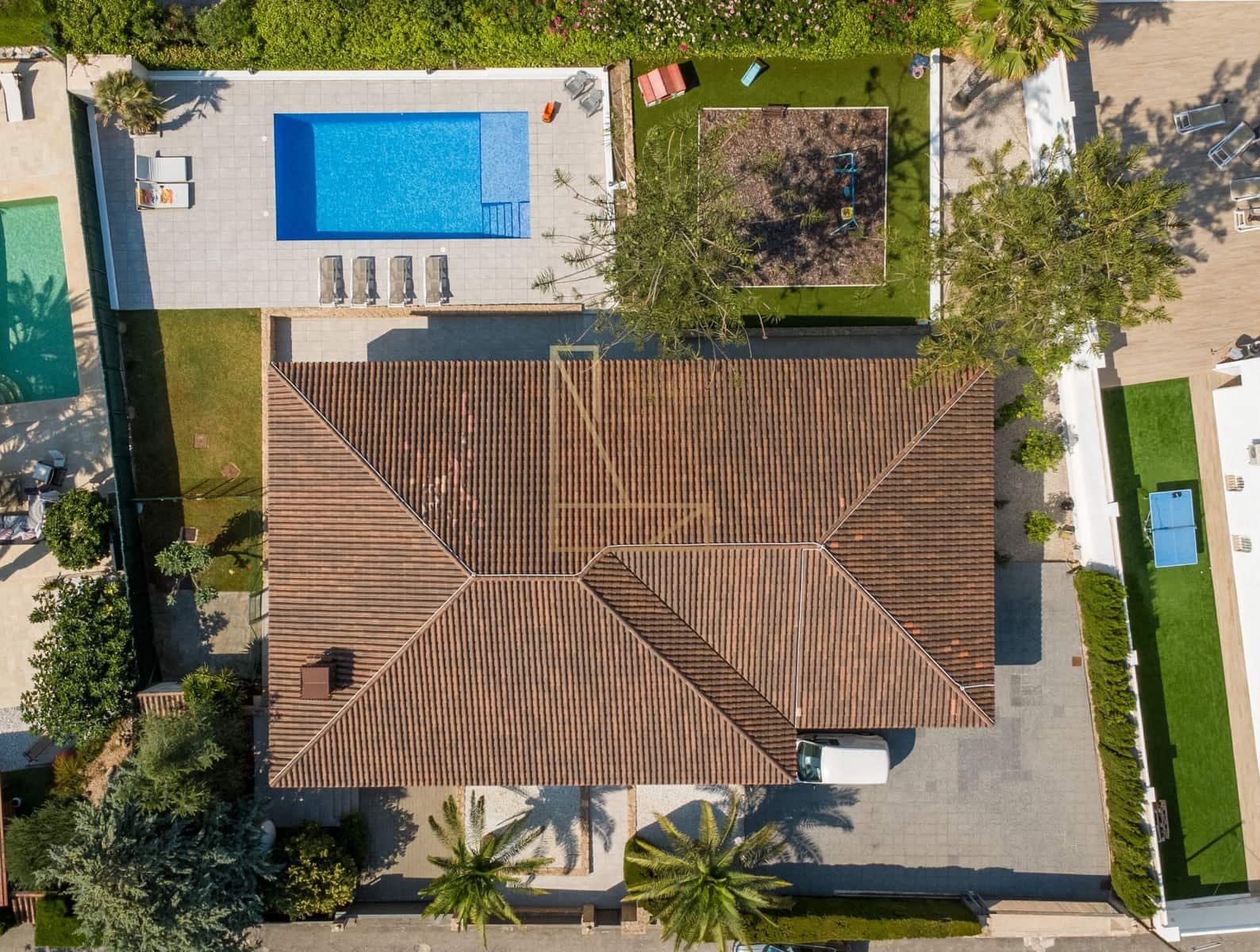 5 soveværelse Villa til salg i Benidorm med swimmingpool garage - € 950.000 (Ref: 8894499)