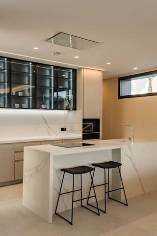 4 slaapkamer Villa te koop in Finestrat met zwembad garage - € 950.000 (Ref: 8917709)