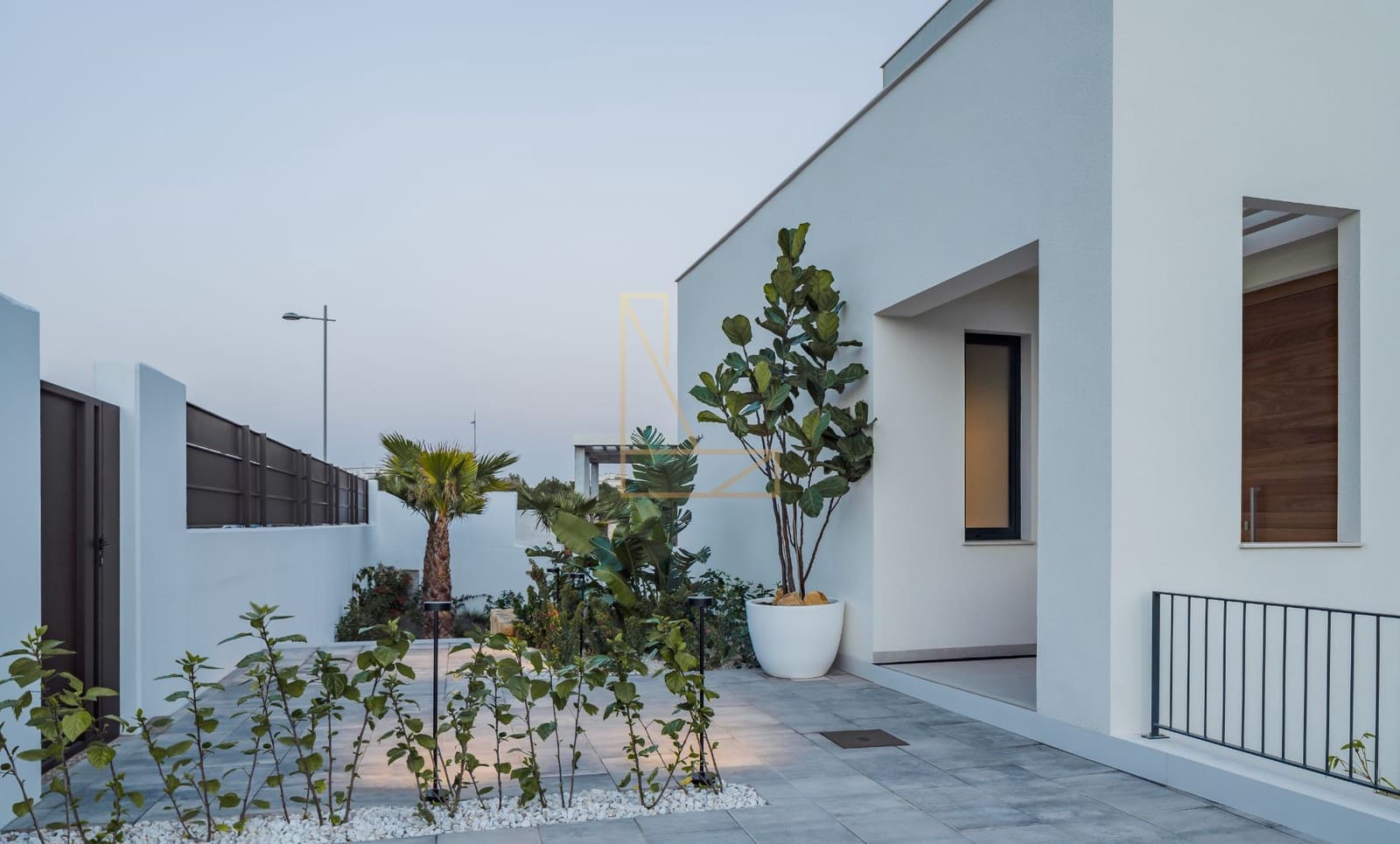 4 bedroom Villa for sale in Finestrat with pool garage - € 950,000 (Ref: 8917709)