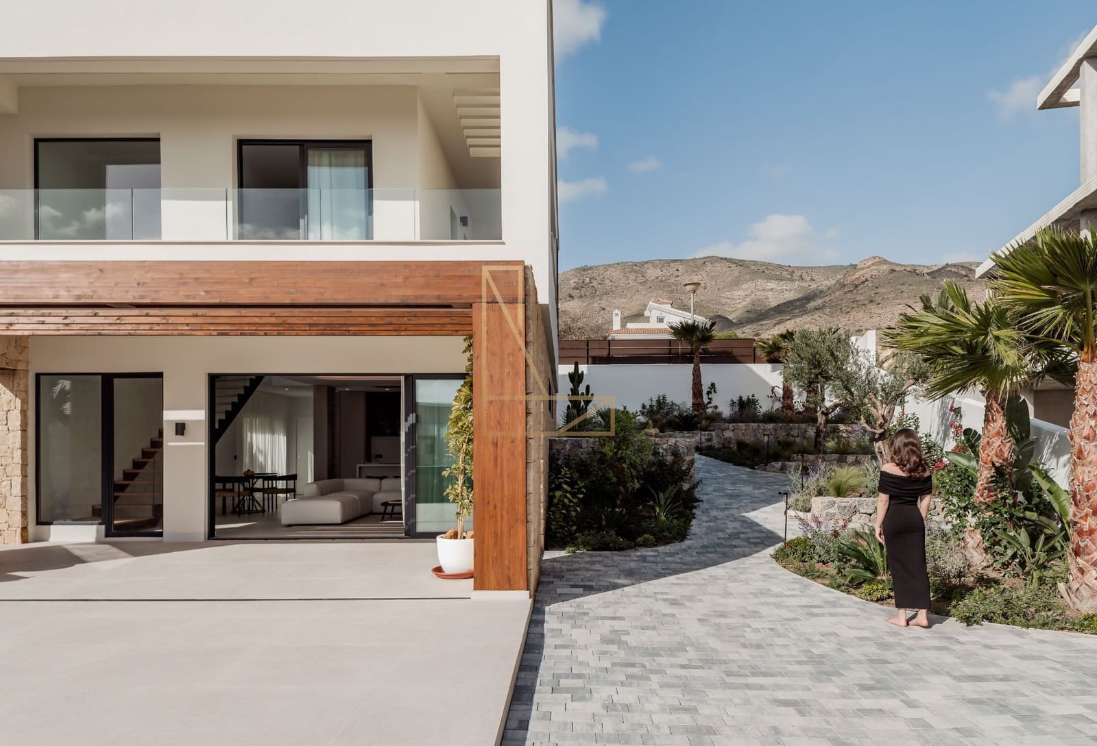 4 bedroom Villa for sale in Finestrat with pool garage - € 950,000 (Ref: 8917709)