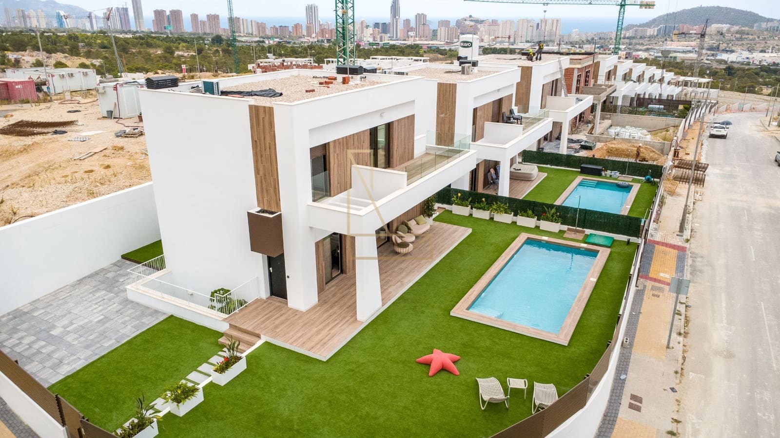 3 bedroom Villa for sale in Finestrat with pool garage - € 588,000 (Ref: 8926082)